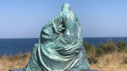 Бронзова скулптура на Ода Жон ще бъде експонирана в Пловдив