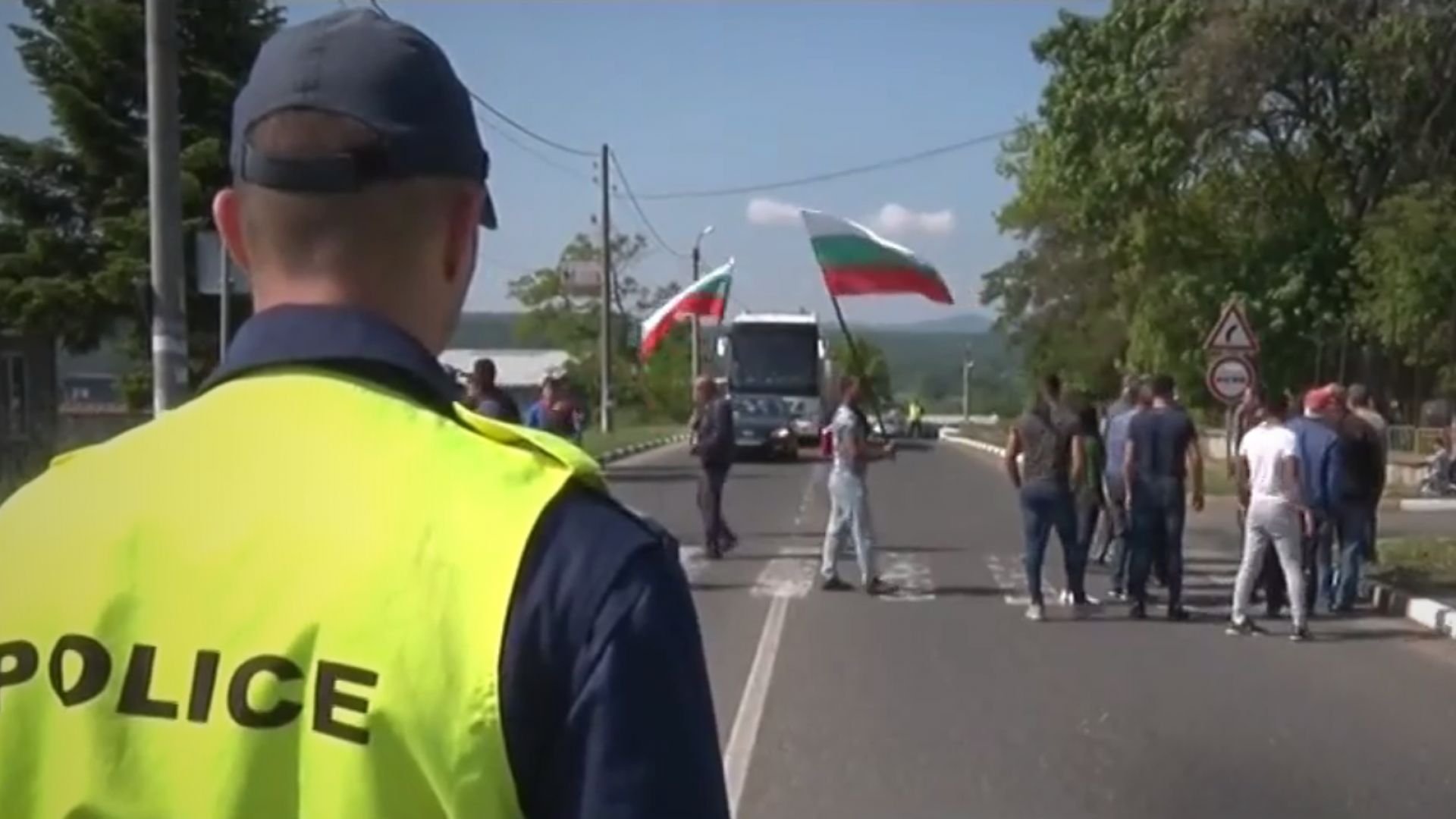 За четвърти път жители на село Конуш община Хасково блокираха