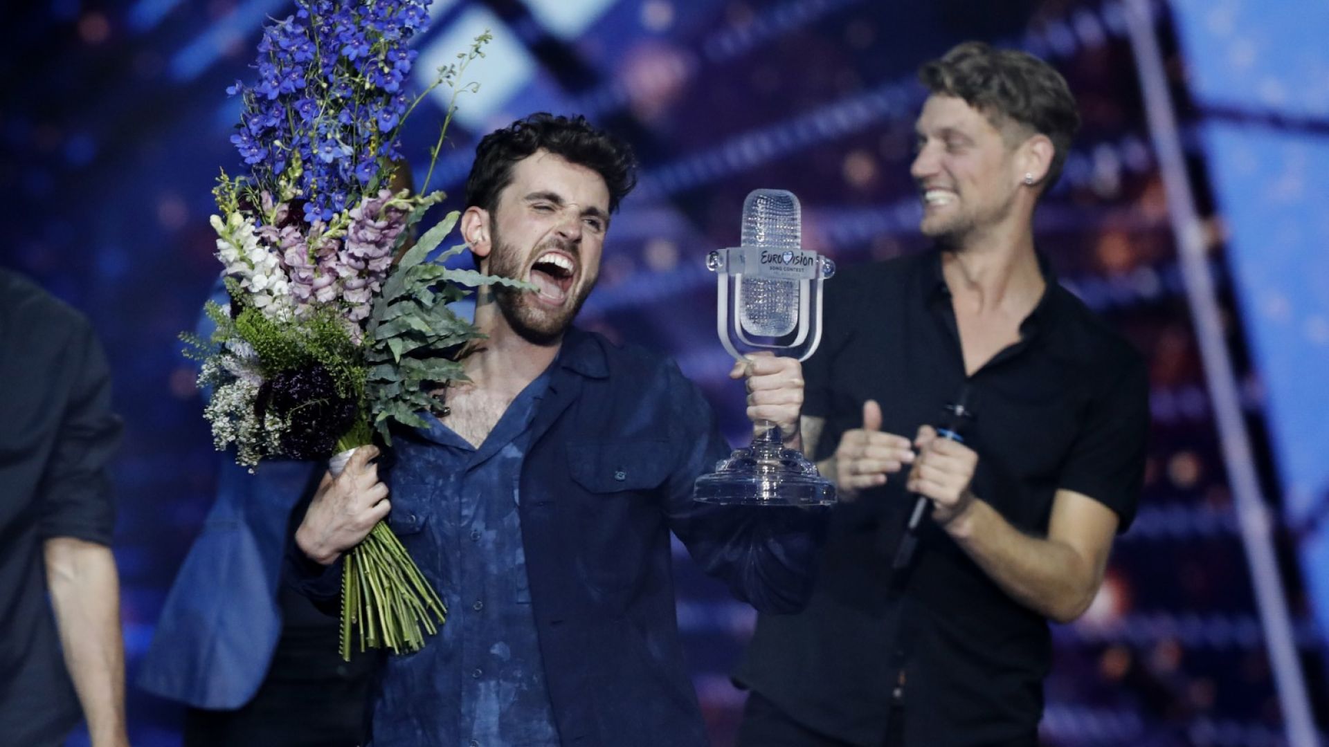 Кой е Дънкан Лорънс - човекът, който спечели "Евровизия"