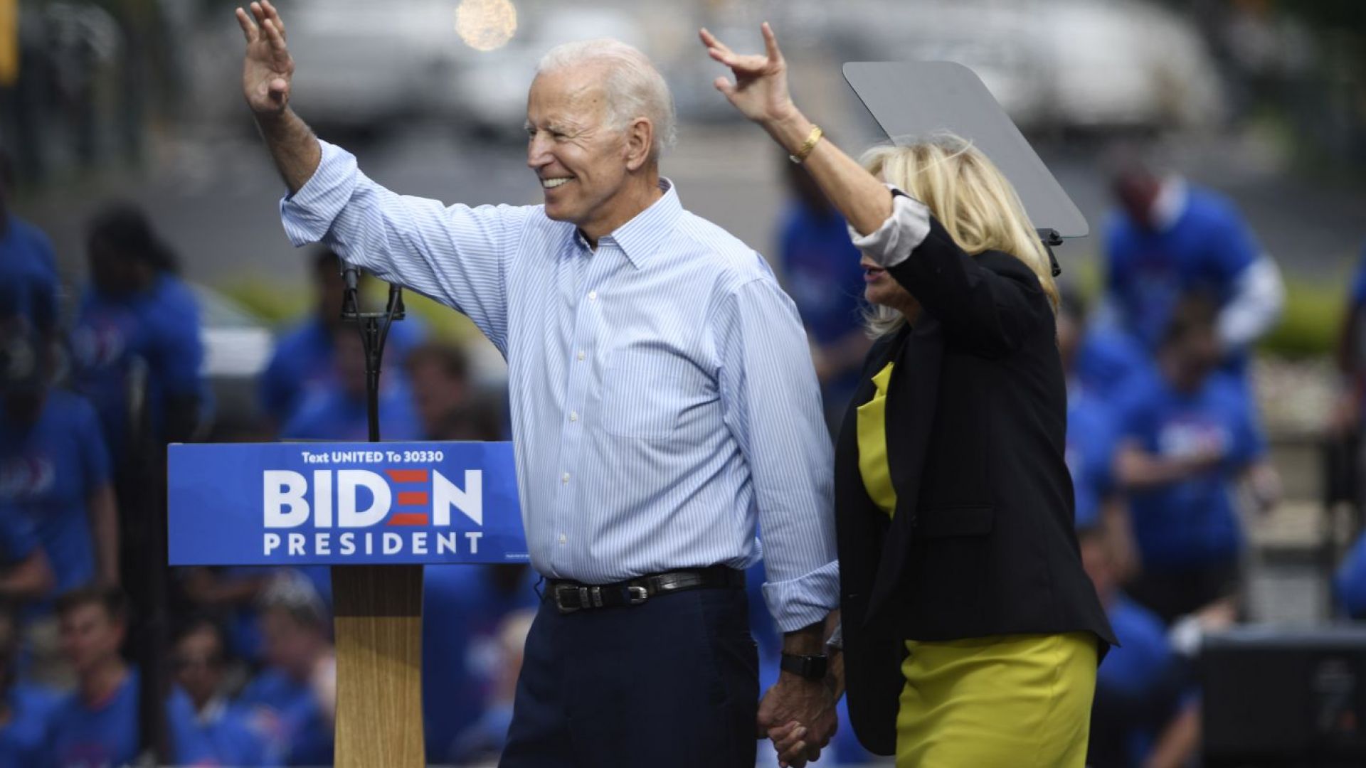 Фаворитът за за номинацията на демократите за президентските избори в