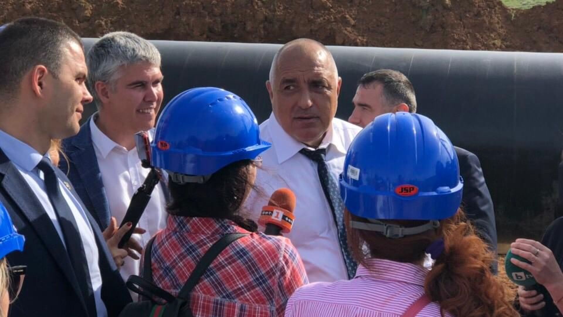 Докато другите говорят за диверсификация ние я правим Цялото трасе