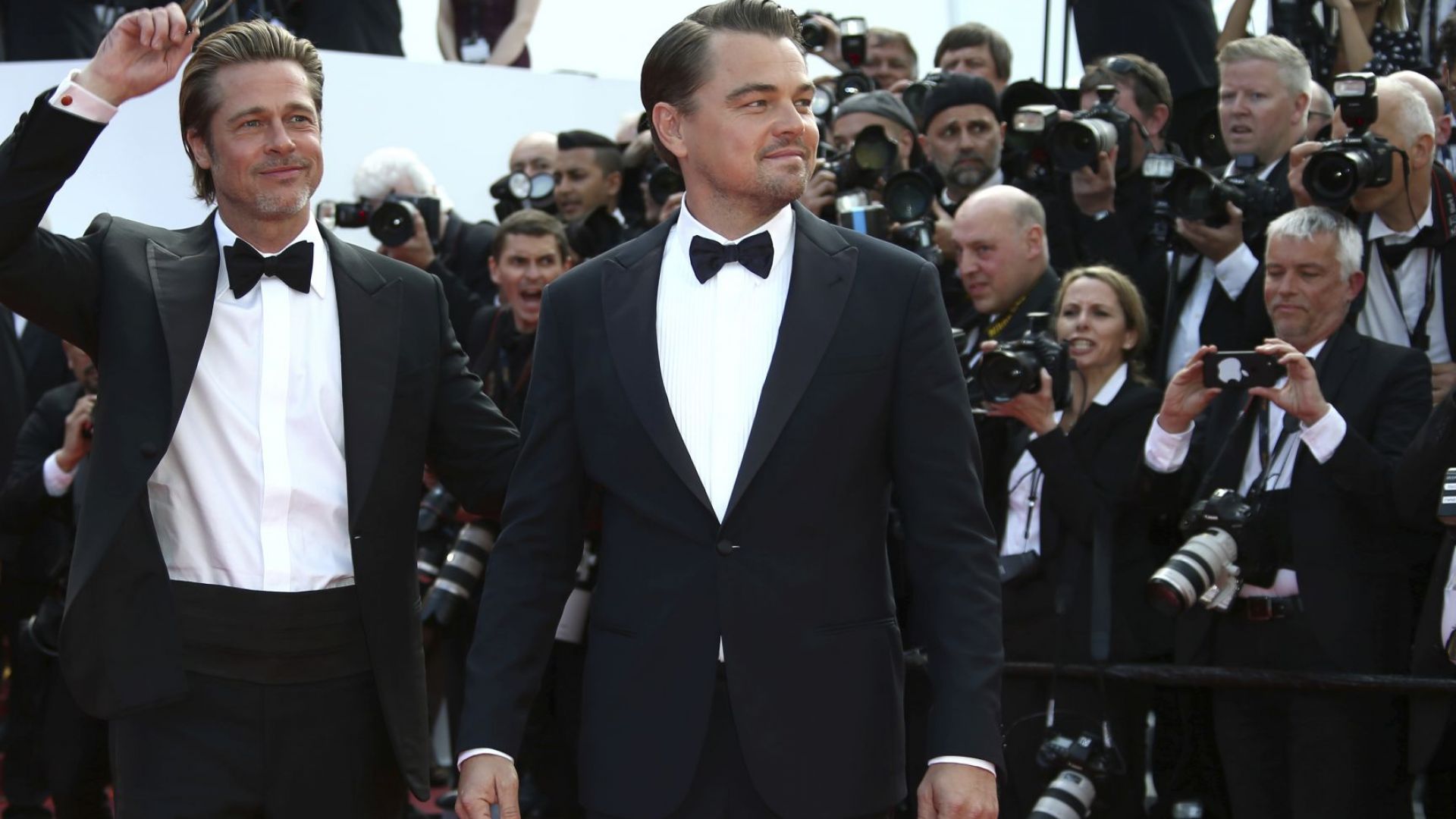 Брад Пит и Лео Ди Каприо обраха овациите на представянето на филма на Тарантино в Кан