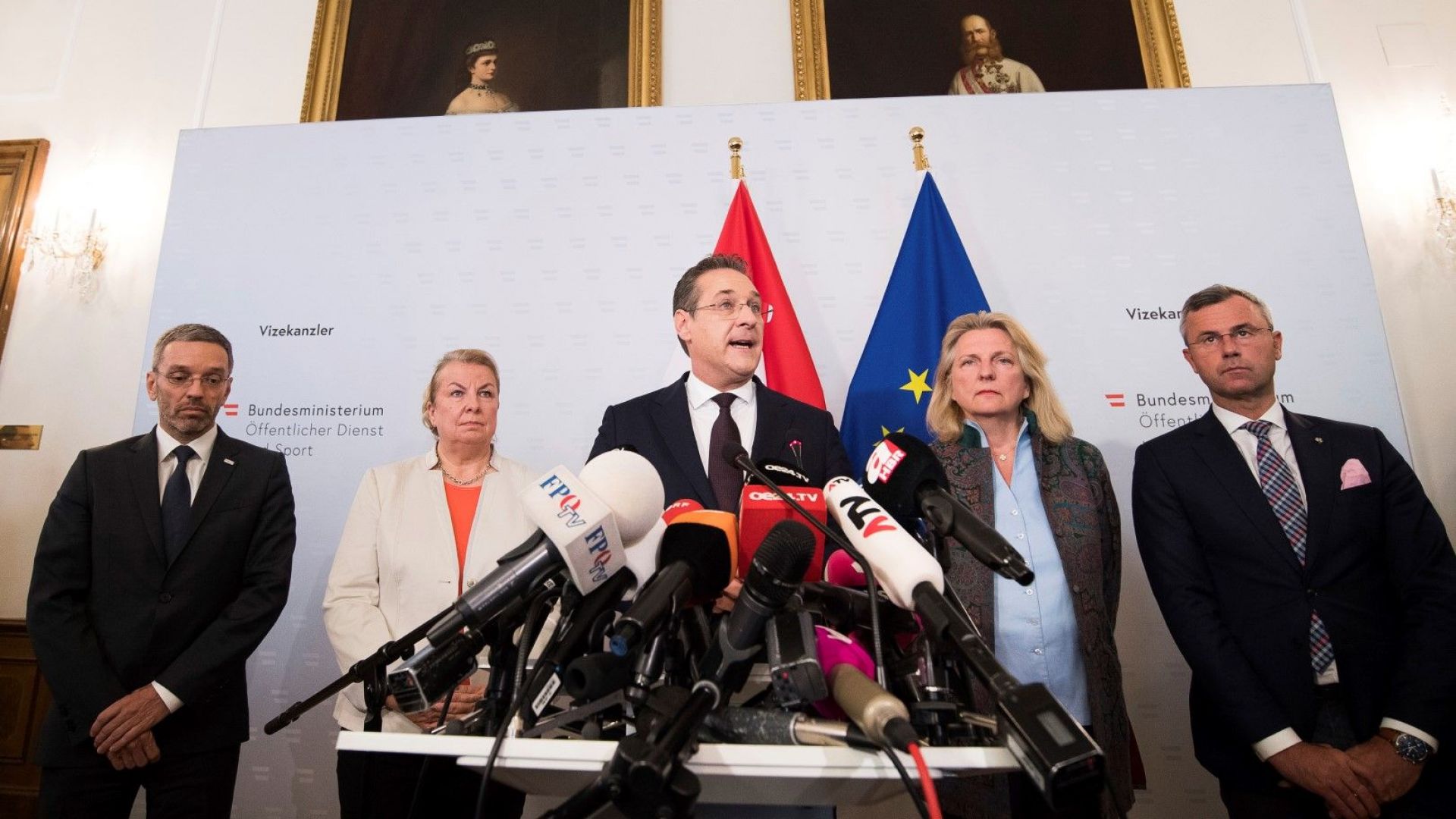 Вижте сами това място австрийският таблоид Йостерайх днес пусна лотария