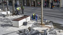 Отстраняват дефектите при ремонта на "Славейков" до края на деня