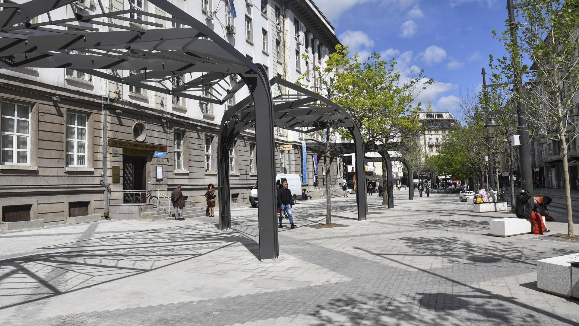 Некачествените участъци по столичната улица Граф Игнатиев няма да бъдат