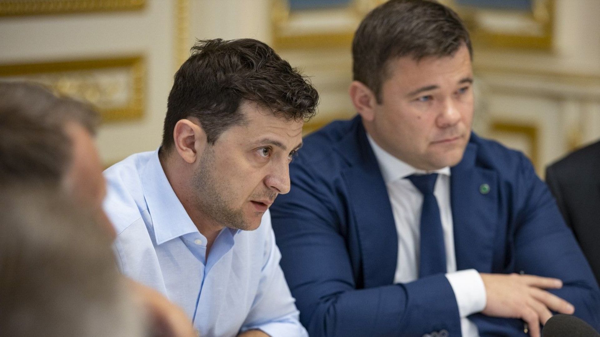 Зеленски назначи адвокат на олигарх за началник на администрацията си