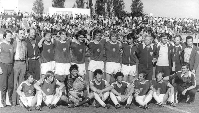 Още едно Динамо - това на Берлин, стана 10 поредни пъти шампион на Източна Германия между 1979-а и 1988-а.