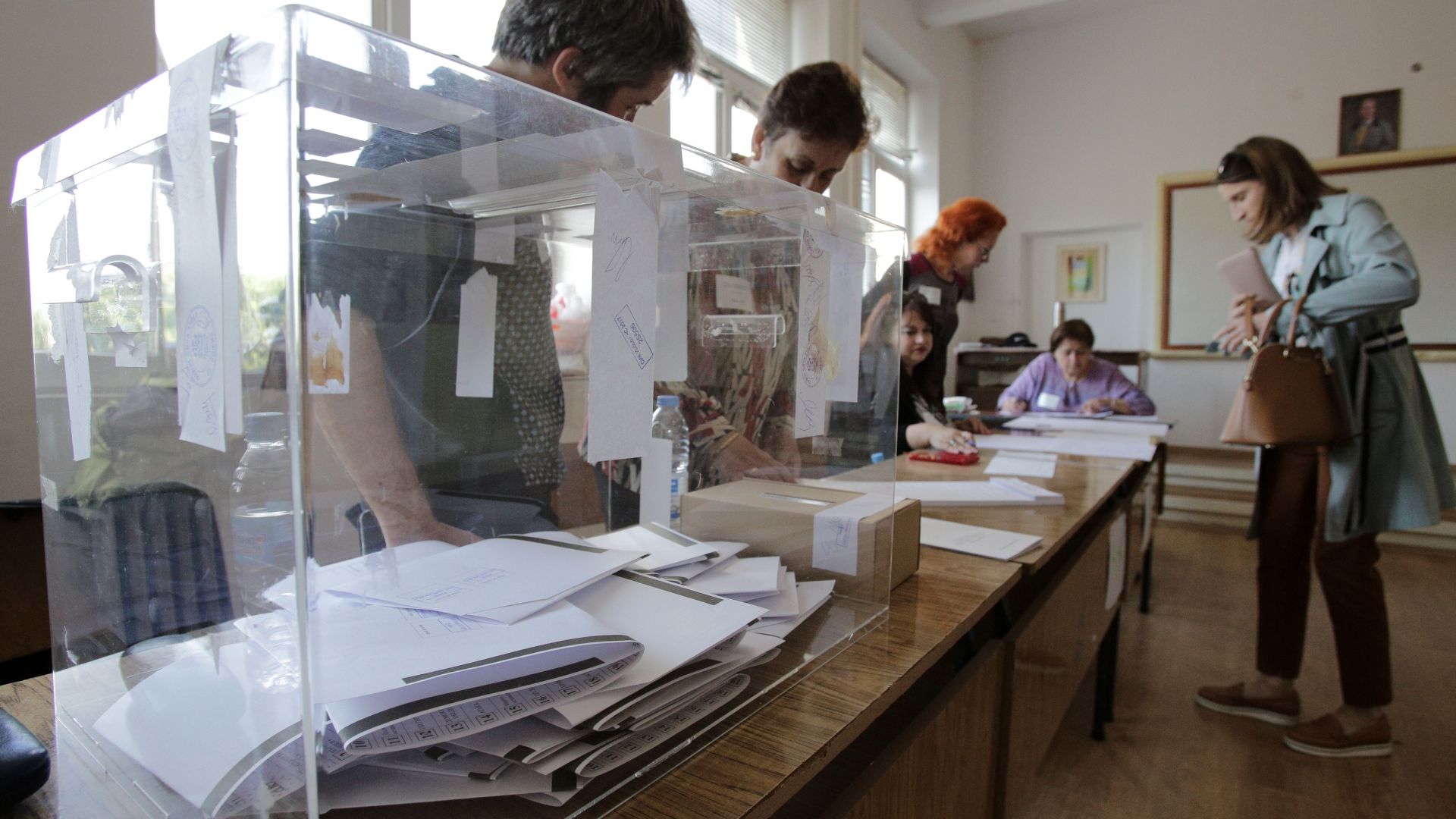 Заповед за изключване на всички компютри от вътрешната мрежа и