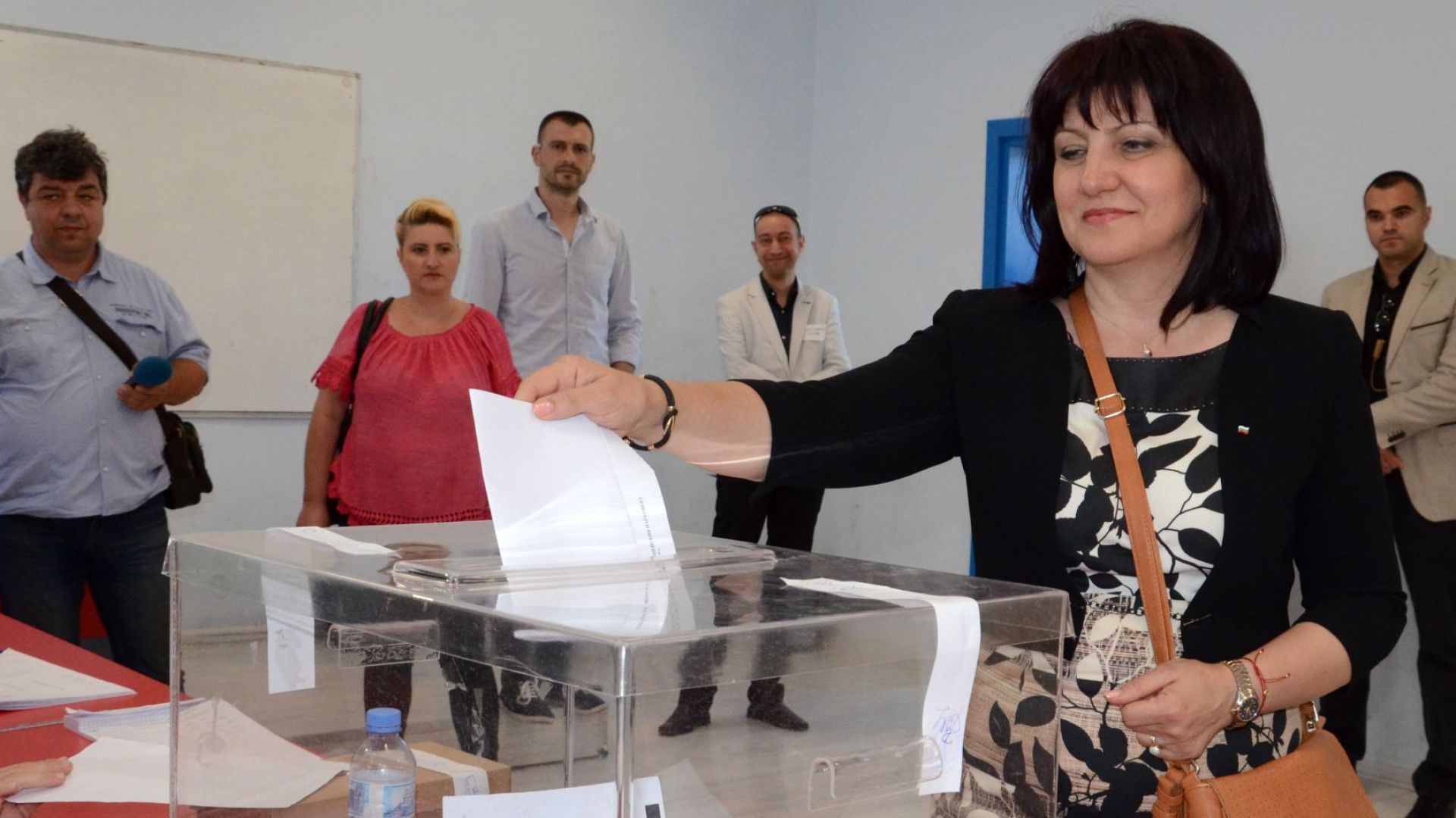 Караянчева: Гласувах за Европа на здравия разум, а не на популизма
