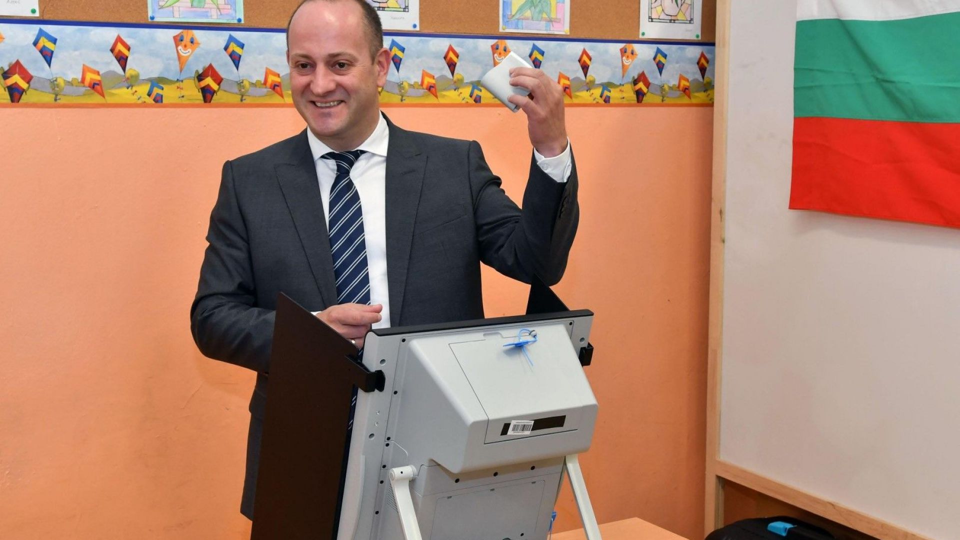 Доброто представяне на Демократична България на Европейските избори е ясна