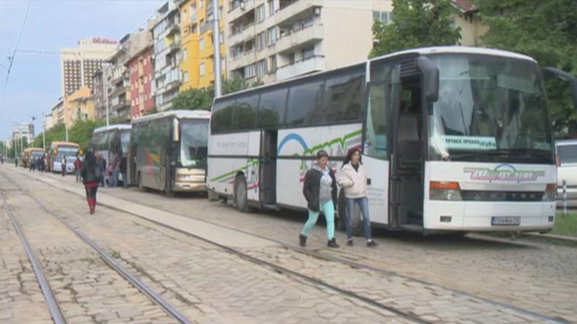 Автобусните превозвачи ще протестират символично от утре