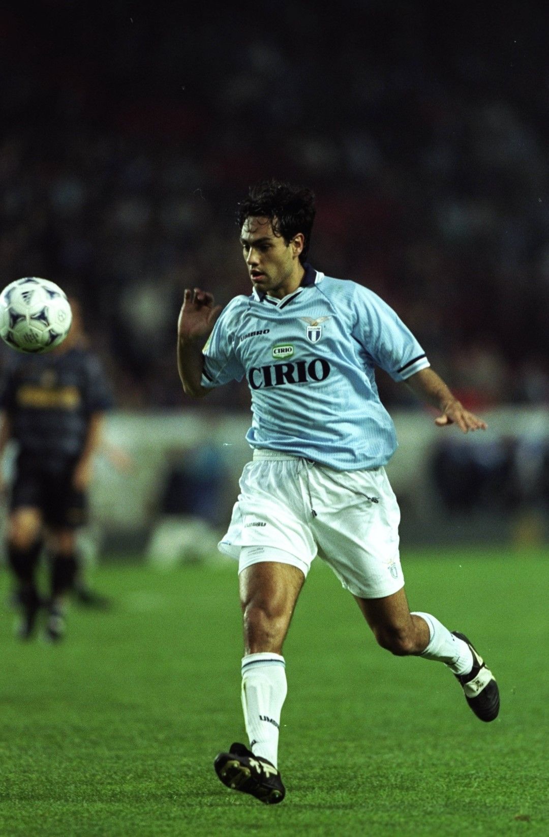 Алесандро Неста играеше за Лацио при загубения финал от Интер с 0:3 през 1998-а