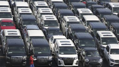 Toyota обмисля инвестиции в китайския конкурент на Uber - Didi
