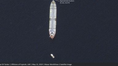САЩ: Почти сигурно е, че 4-те танкера са поразени от ирански мини