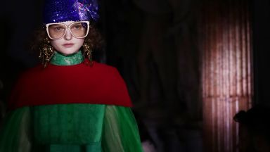 Gucci срещу забраната на абортите: Представи пола с репродуктивни органи