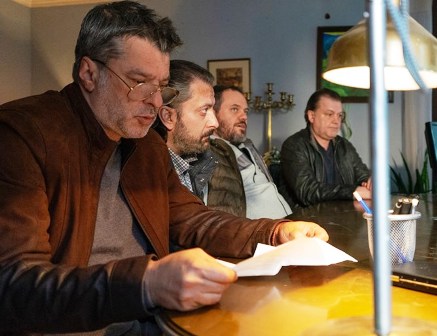 Мариан Вълев, Жени Калканджиева и Зуека в комедията "Ятаган" догодина