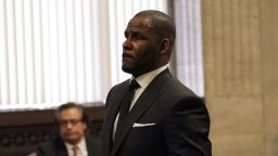 Отказаха на R Kelly да го пуснат под гаранция