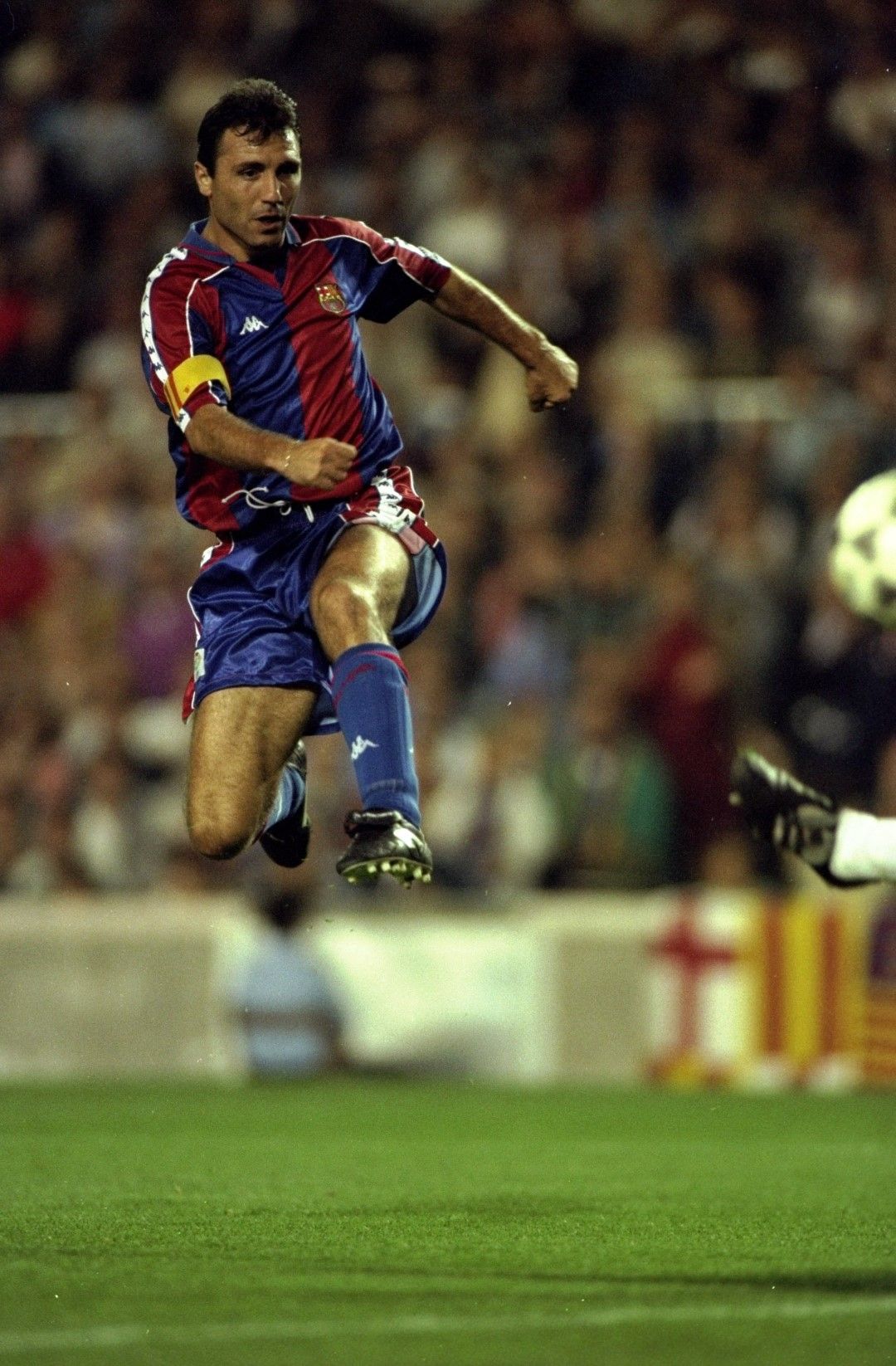 1994 г. Христо Стоичков бе с основна заслуга Барселона да е на финала, след като наниза два гола на Порто в полуфинала. В Атина обаче Милан бе безпощаден - 4:0.