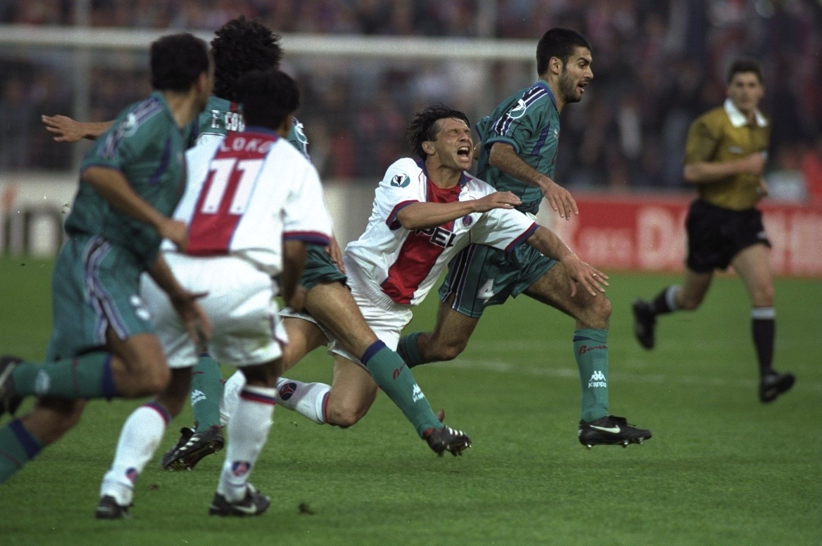 1997 г., Ротердам. Барселона - ПСЖ 1:0.