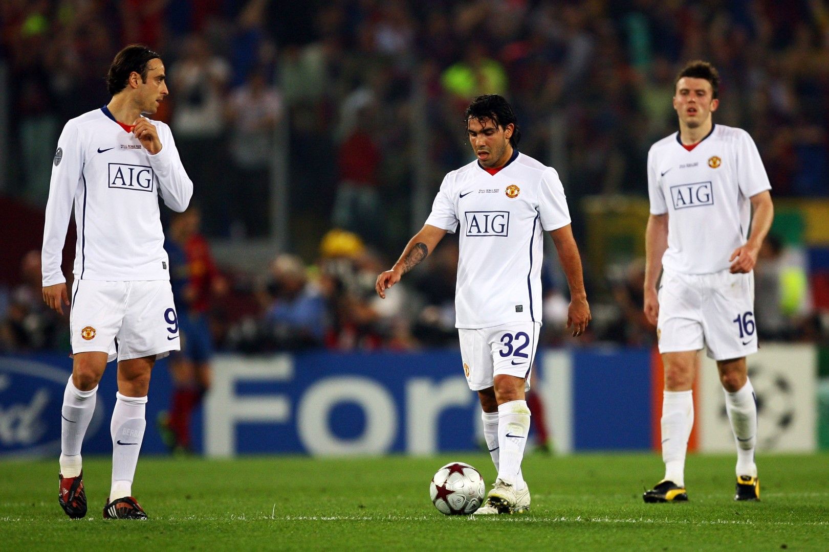 2009 г. Рим. Димитър Бербатов се появи твърде късно, за да помогне за обрат. Юнайтед загуби с 0:2 от Барса.