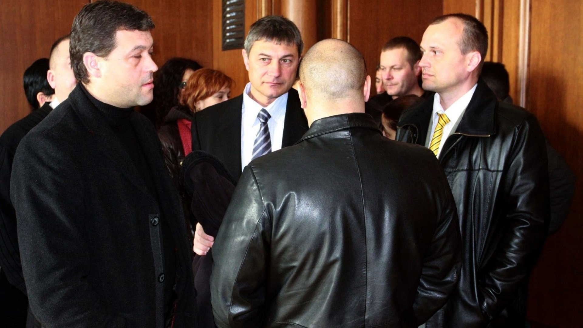 Десетки граждани представители на синдикатите в МВР и близки на