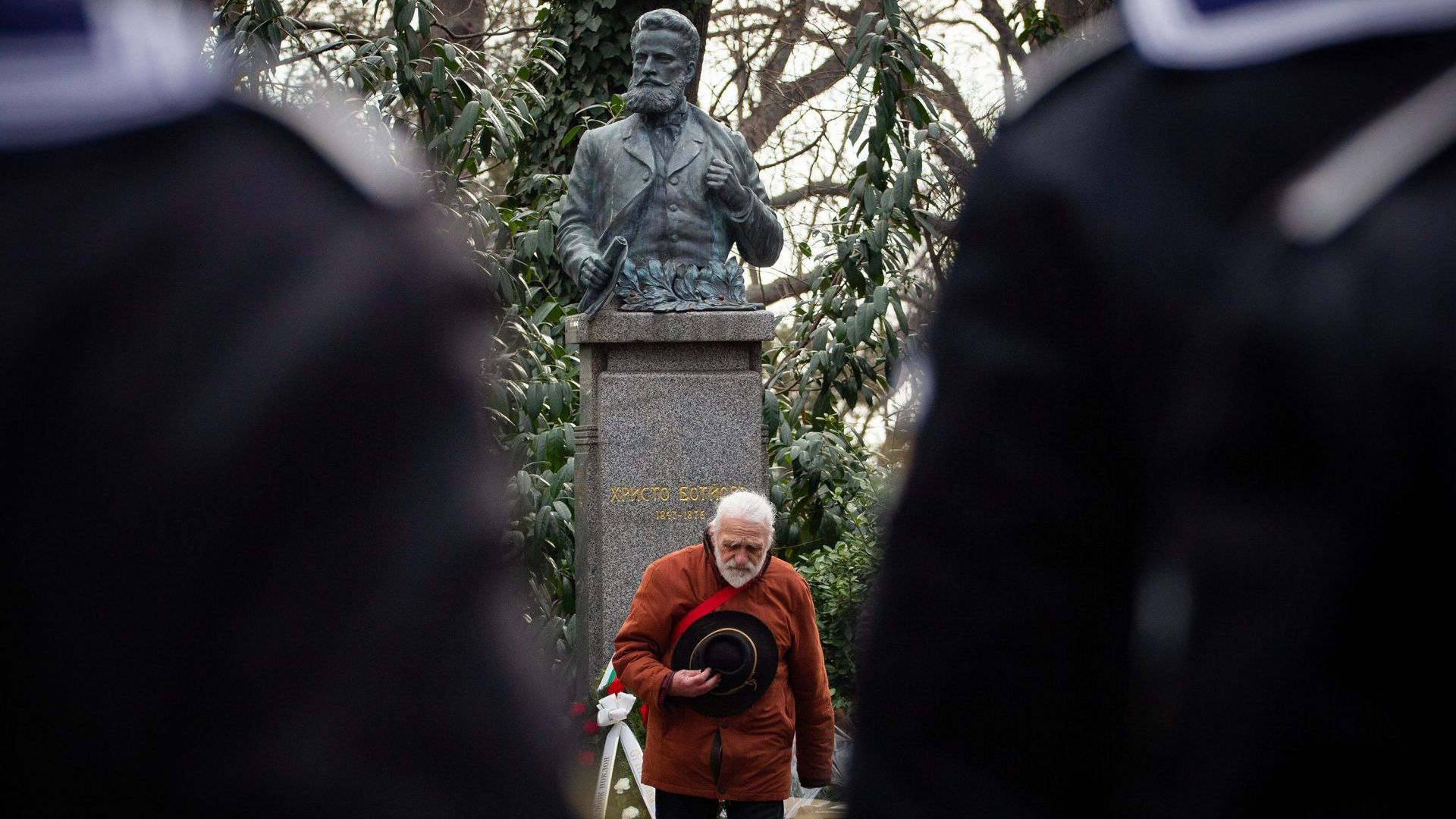България отбелязва днес 143 години от героичната гибел на поета революционер