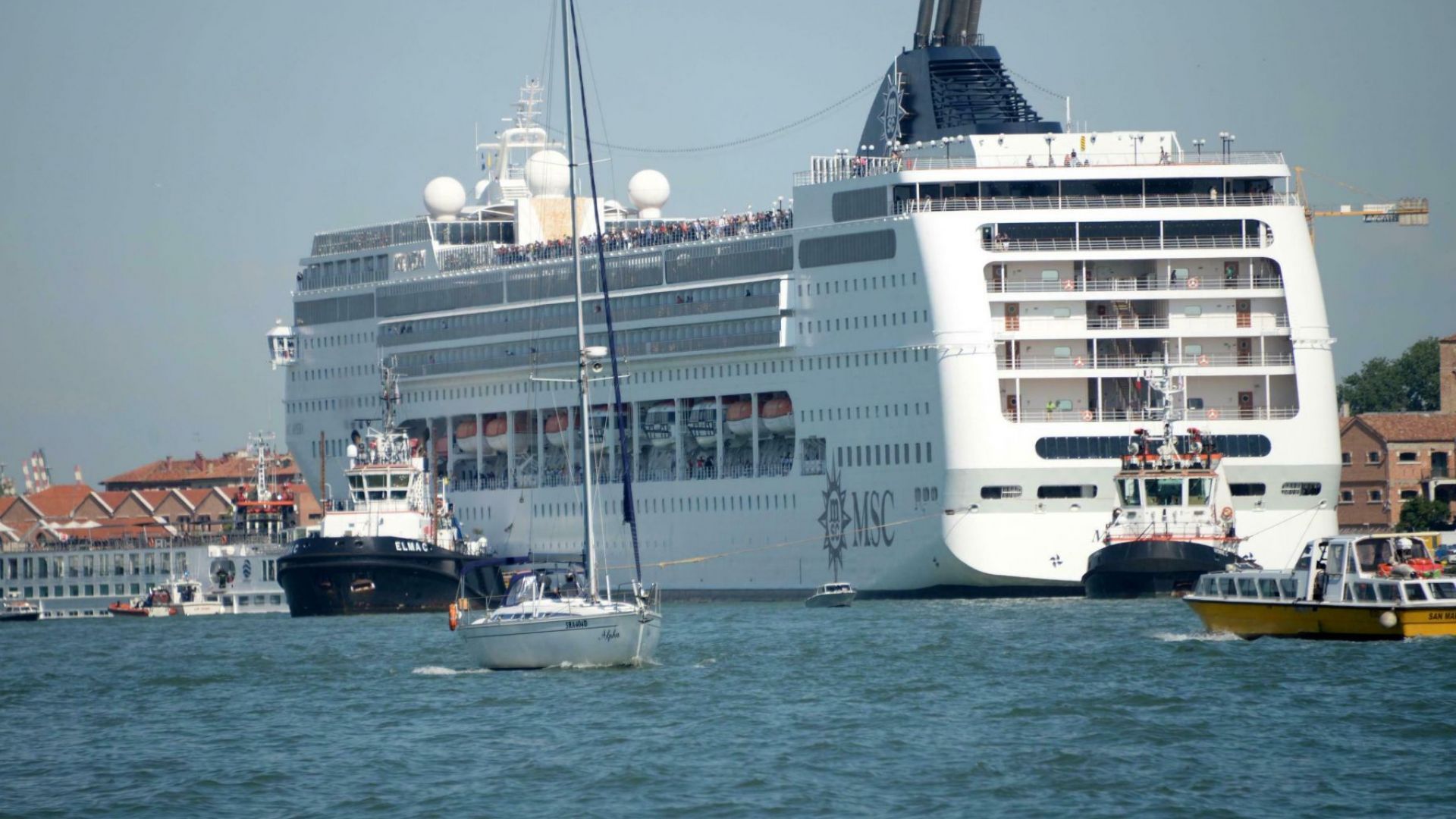 Венеция отправи призив към други големи исторически европейски пристанища, ценени