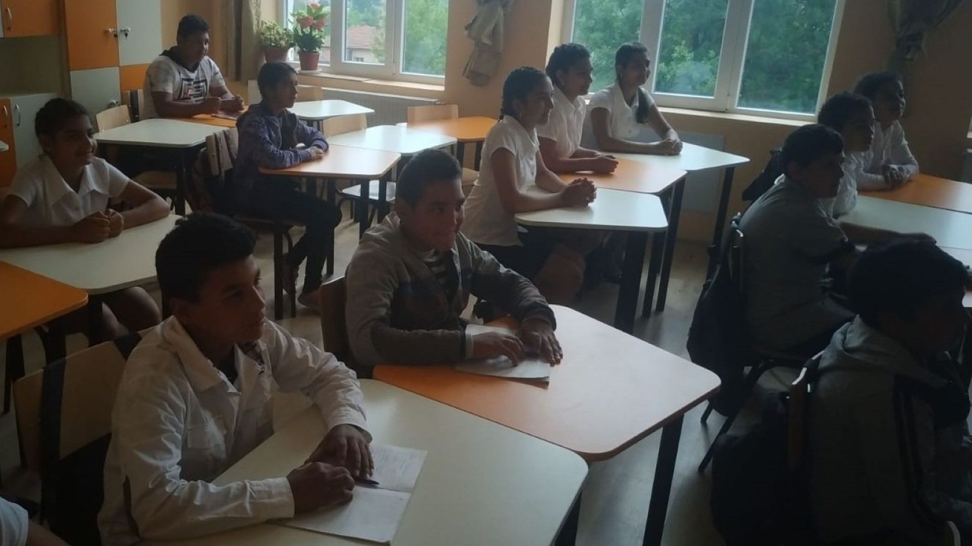 В бъдеще учителите ще разчитат на повече източници на информация