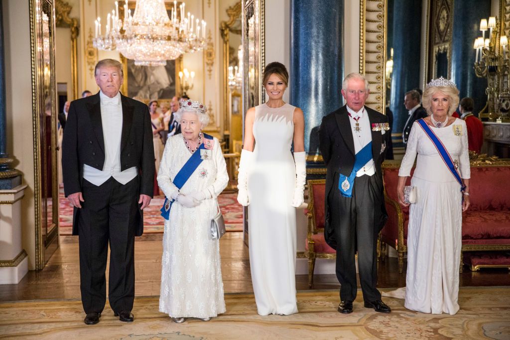 Доналд Тръмп, Елизабет II, Мелания Тръмп, принц Чарлз и Камила