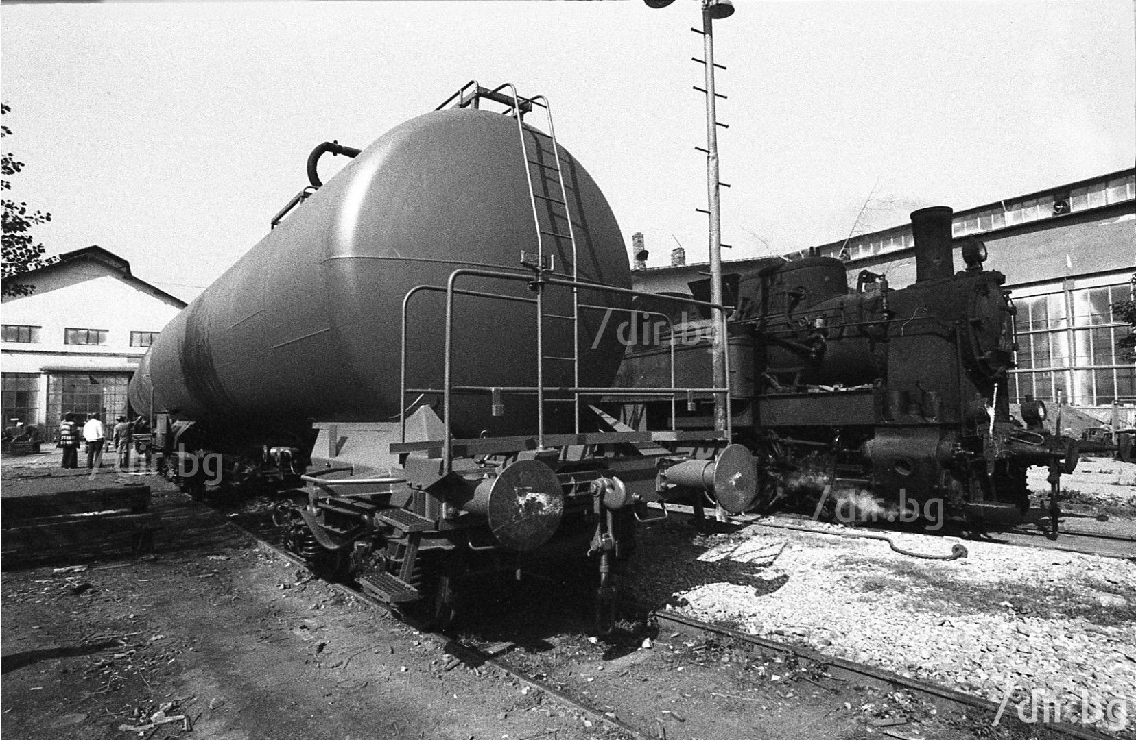 ЖП заводът, заснет през 70-те на ХХ век