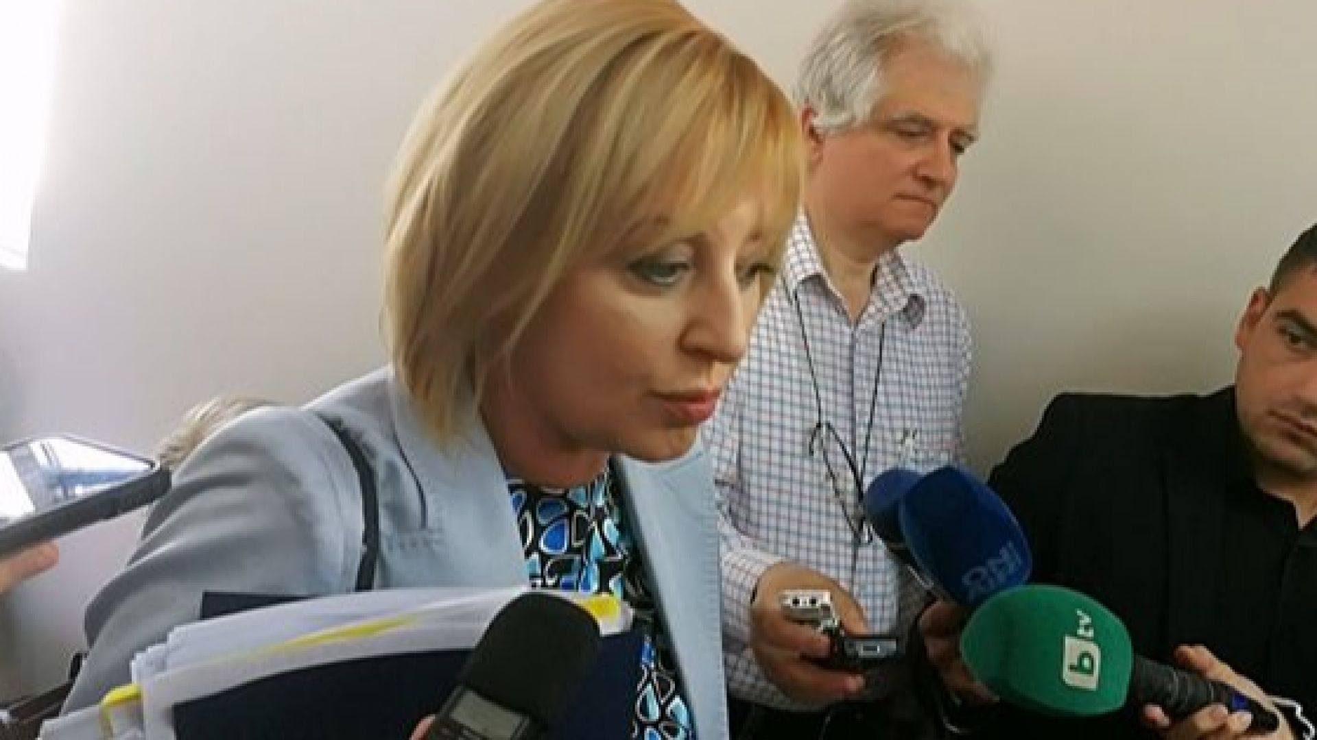 Не одобрявам процедурата която е избрала Комисията за енергийно и