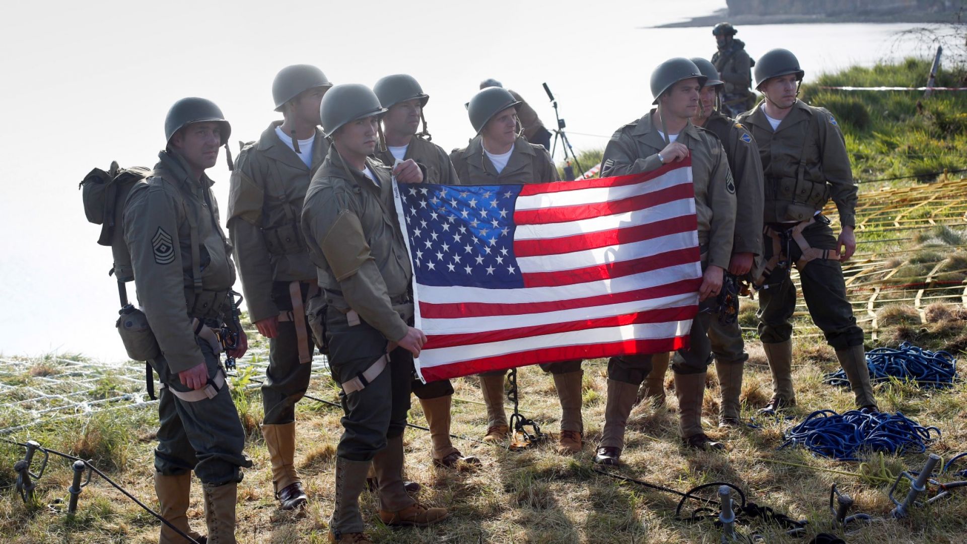 Страховитият враг сега е доверен приятел Въплъщението на злото се