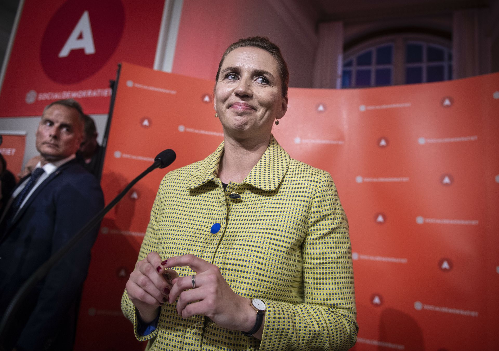  41-годишната Мете Фредериксен е на път да стане най-младият министър-председател в историята на Дания 