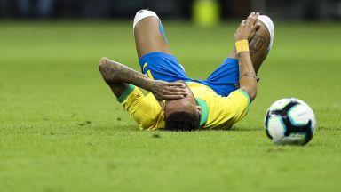 Спортният директор на Борусия: Неймар е страхотен актьор