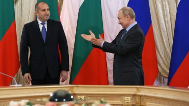 Радев се срещна с Путин: Русия има място в АЕЦ "Белене", кабинетът да договори по-ниска цена на газа