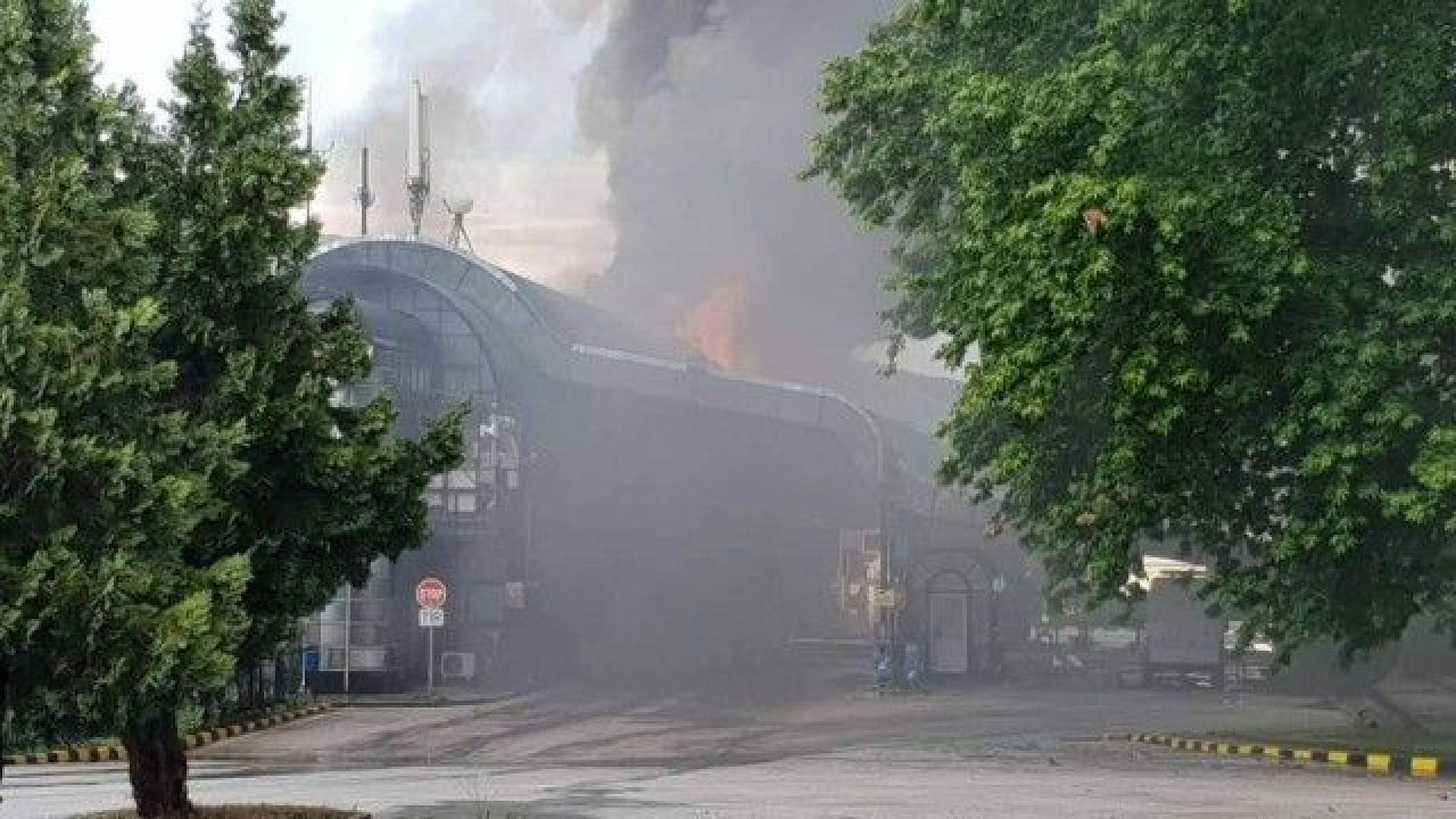 Пожар е избухнал на ГКПП Златарево на границата между България