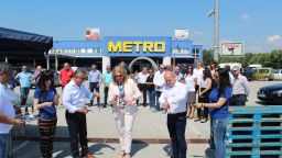 Показват над 100 модела на автоизложение в Русе