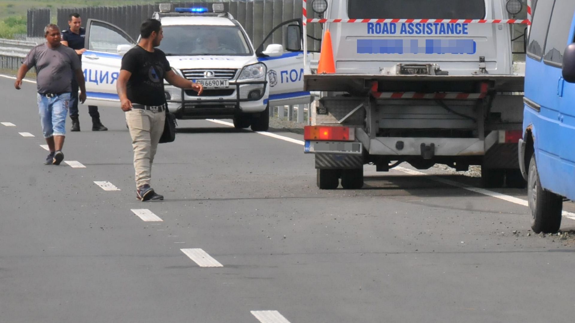 Катастрофа в тунел Витиня затруднява движението по магистрала Хемус Все