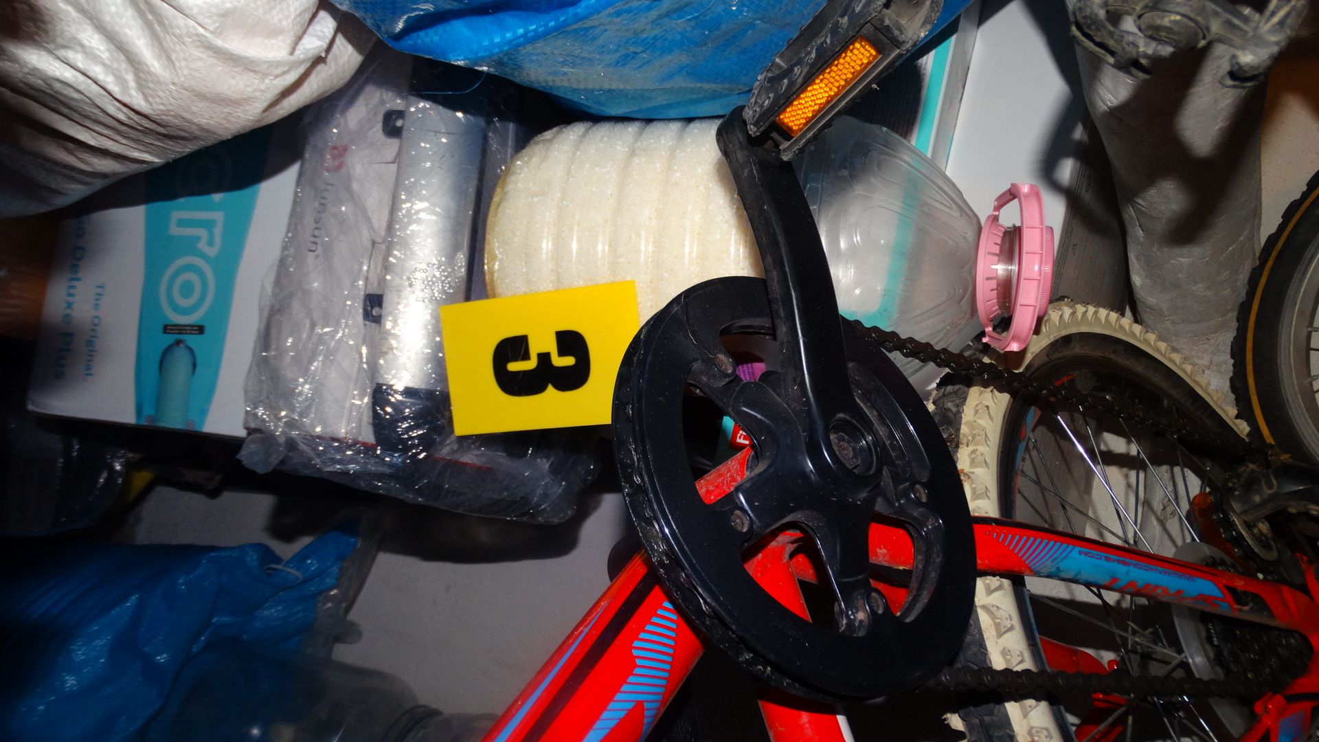 Намерени са сериозни комуникации съдържащи информация че ученикът от Пловдив е