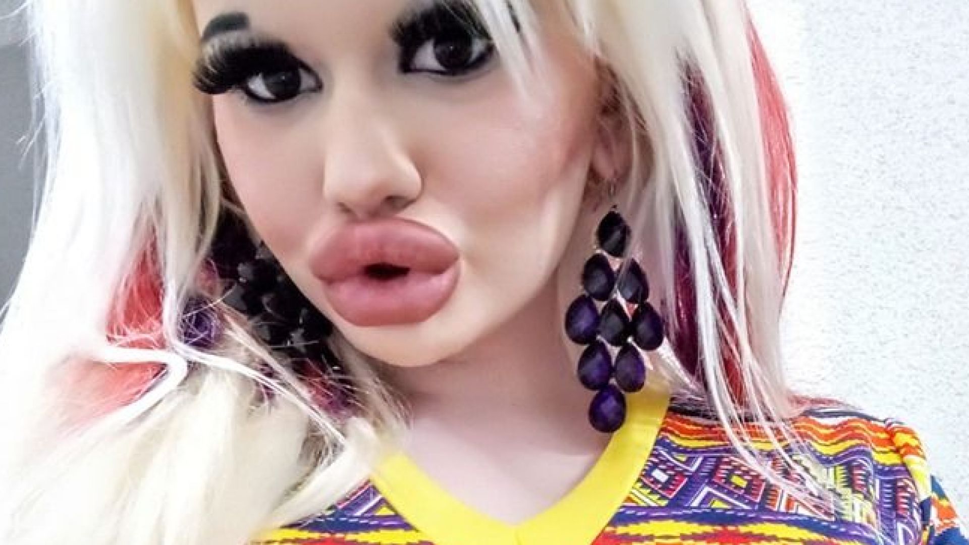 Българка на 22 години изгря в световните медии с превръщането