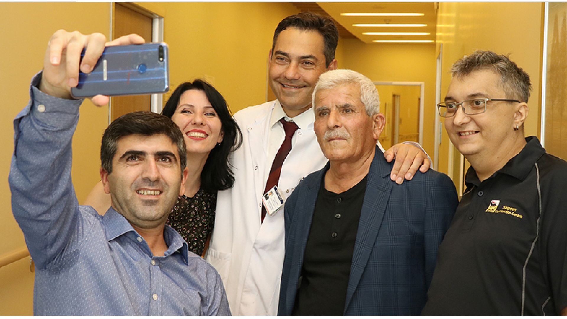 Сложната операция е извършена в болница Acıbadem Atakent в Турция