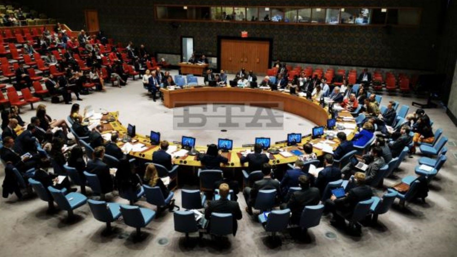 Белград разчита на помощта на Русия и Китай за закупуване