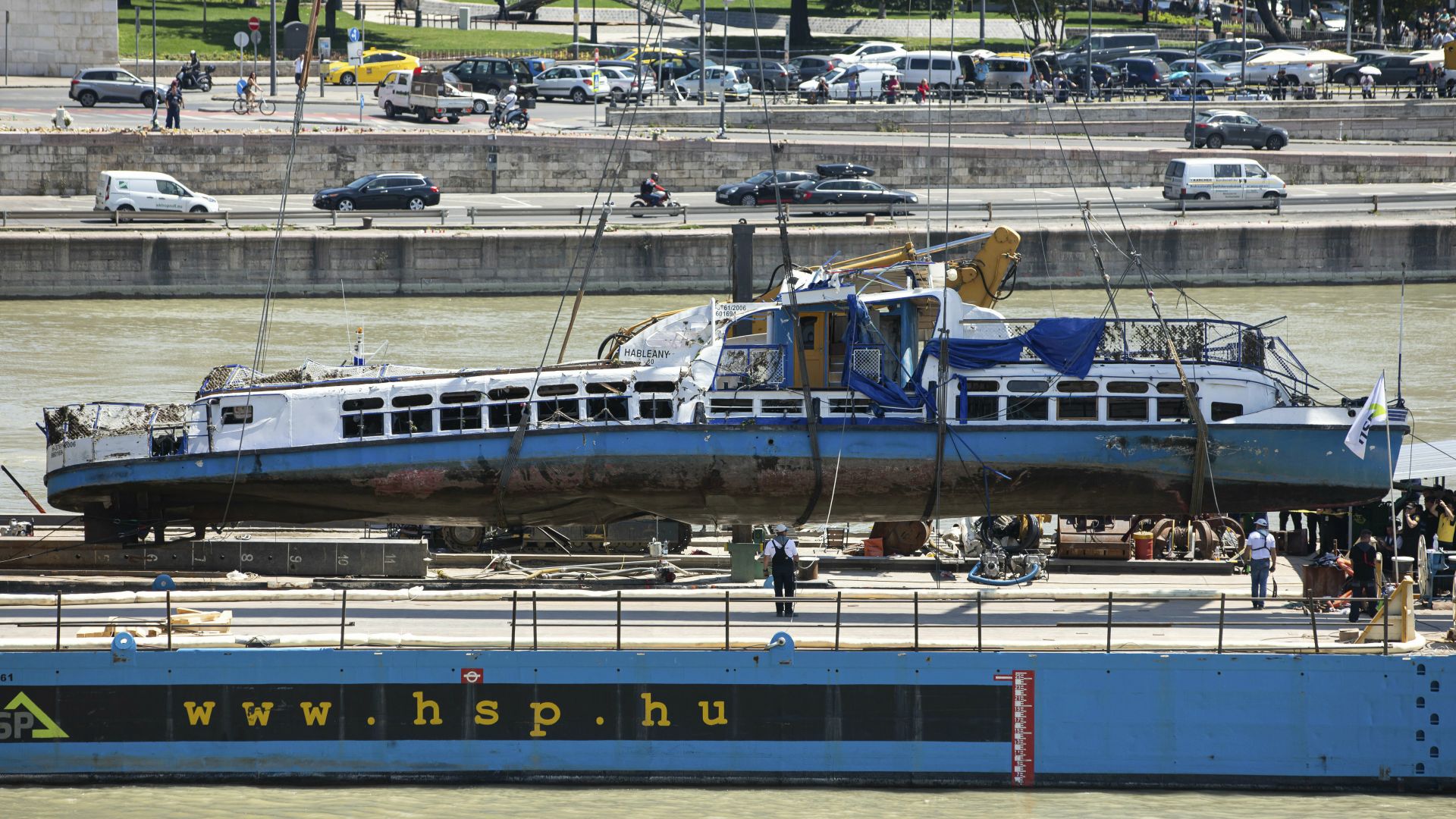 Пуснаха под гаранция украинския капитан, потопил кораба "Русалка" в Будапеща