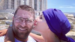 Антония Петрова-Батинкова отпразнува 35-и рожден ден в Гърция и Италия