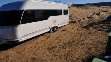 РДНСК Бургас издаде заповед за премахване на незаконен преместваем обект