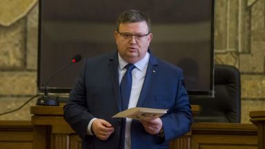 Прокуратурата проверява договорите на лечебните заведения с НЗОК
