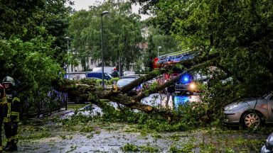 20 души пострадаха при бури в Източна Германия