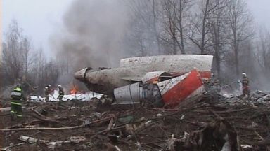 Полският правителствен самолет се разби на 10 април 2010 г