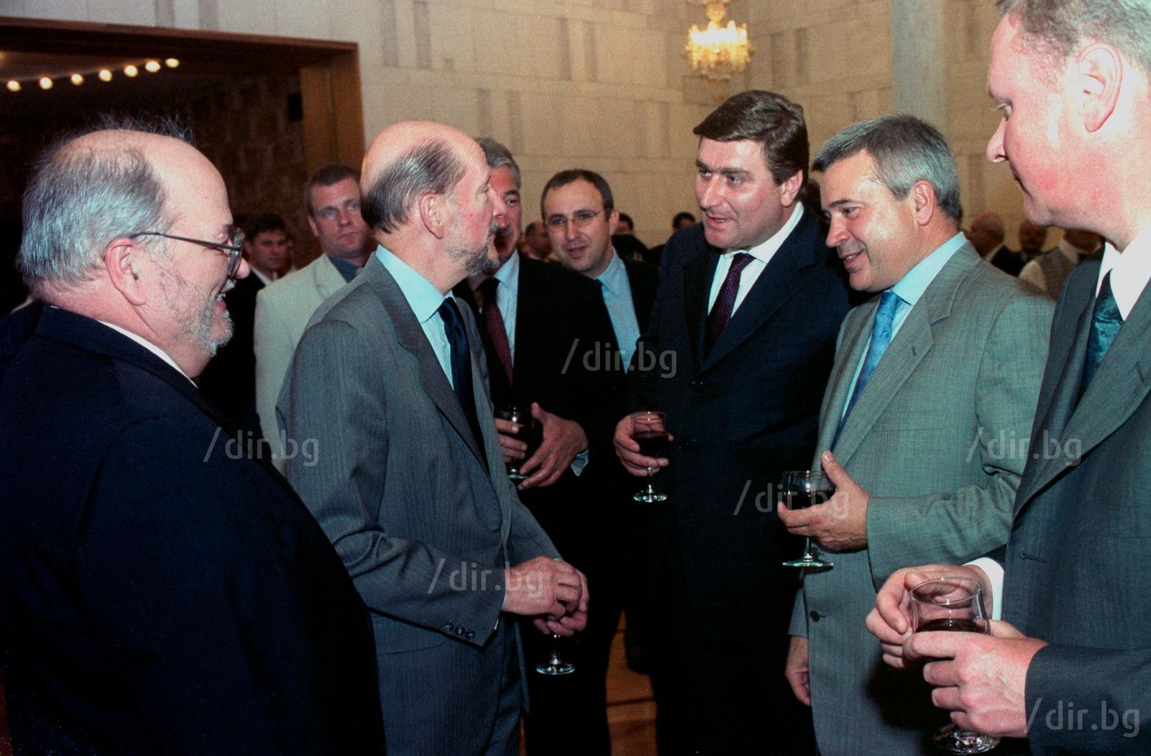Симеон II на прием в руското посолство на 26 септември 2001 г. 