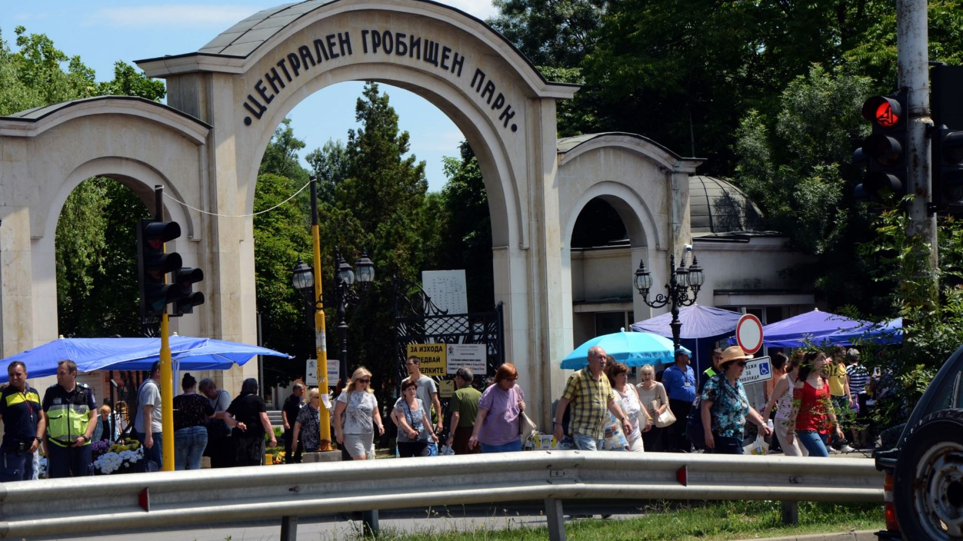 50 души са припаднали и колабирали в жегата в София